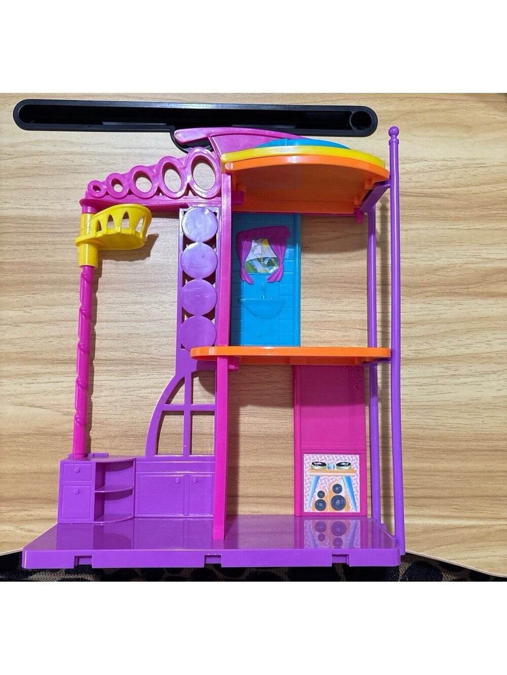 Polly Pocket Hangout House
